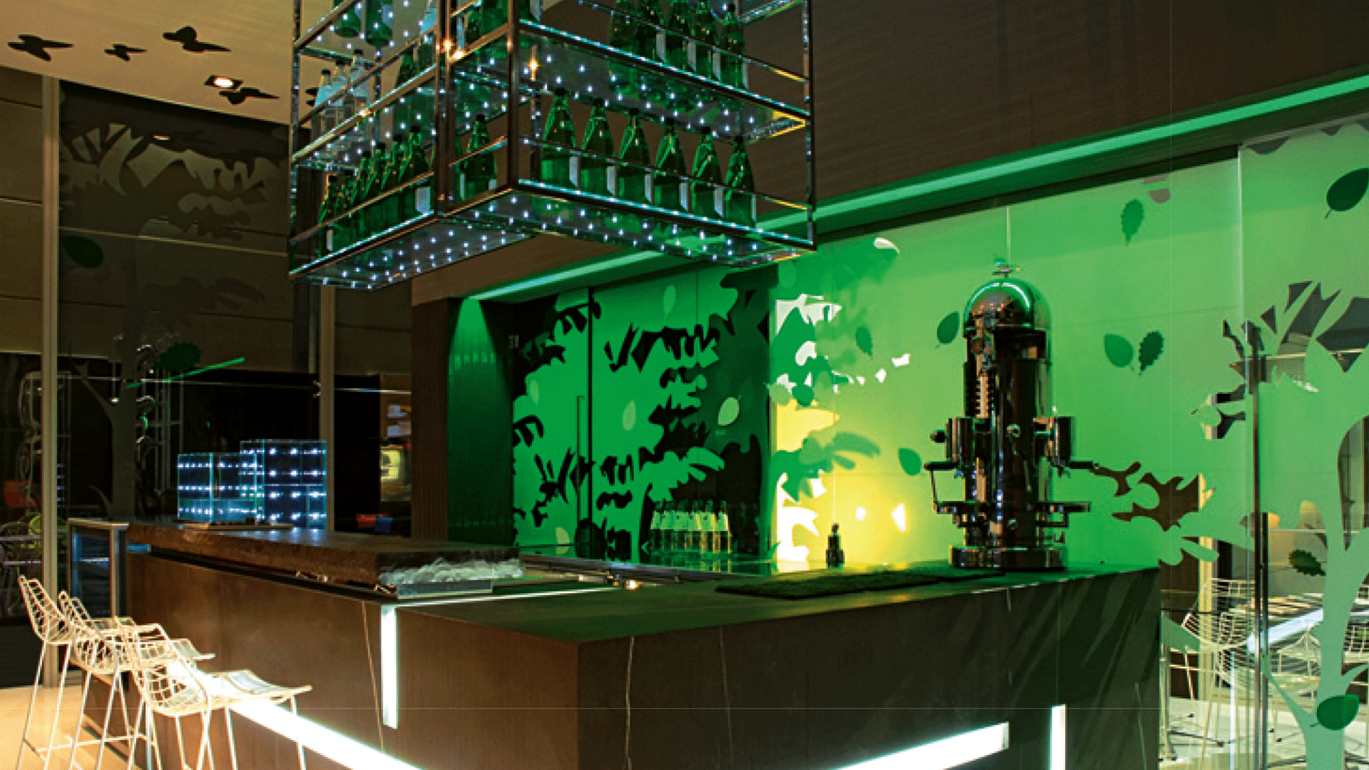 ARREDAMENTO per COCKTAIL BAR LECCE